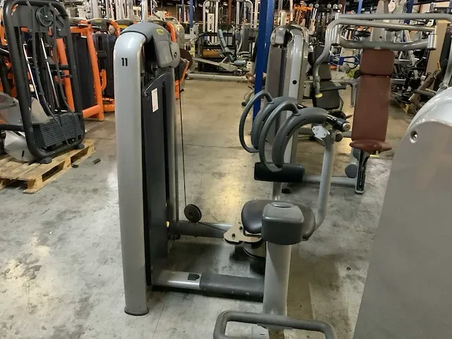 Technogym selectionline rotary torso krachtstation - afbeelding 1 van  6