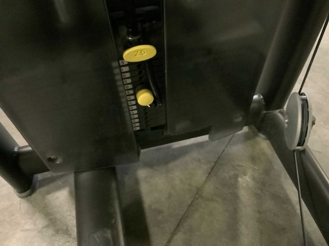 Technogym selectionline rotary torso krachtstation - afbeelding 3 van  5