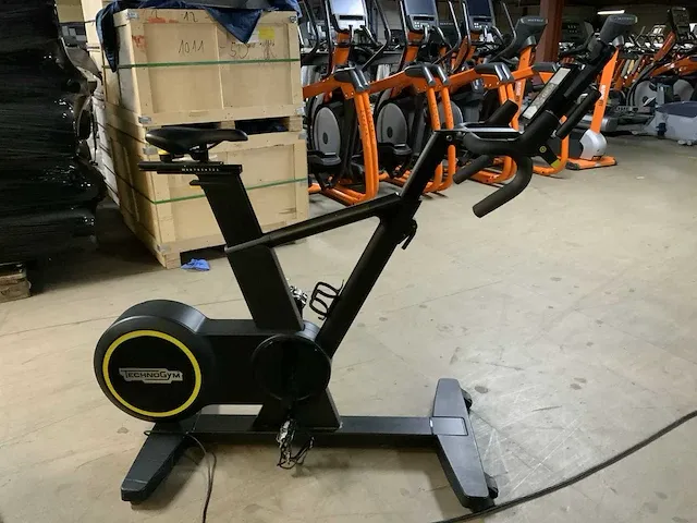 Technogym skill bike unity spinningbike - afbeelding 5 van  7