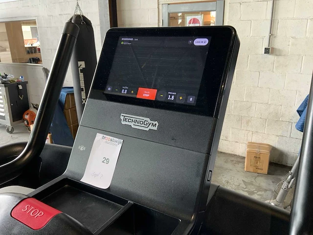 Technogym skill run 500 loopband - afbeelding 10 van  10