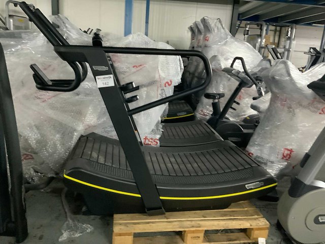 Technogym skillmill connect loopband - afbeelding 1 van  5