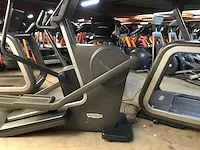 Technogym synchro artis unity crosstrainer crosstrainer - afbeelding 4 van  9