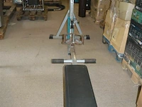 Technogym toestel voor trainen van de borstspieren - afbeelding 2 van  6