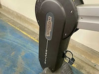 Technogym top excite 700 led crosstrainer - afbeelding 4 van  4