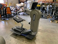 Technogym top excite 700 led crosstrainer - afbeelding 6 van  6