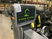 Technogym top excite 700 led crosstrainer - afbeelding 2 van  4