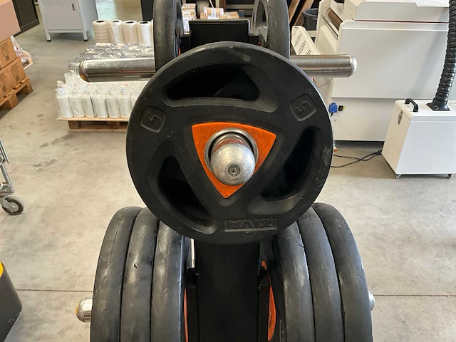 Technogym ziva halterbank voor halters - afbeelding 7 van  9