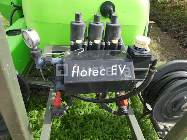 Technoma tx rampless landbouwspuit - afbeelding 9 van  9