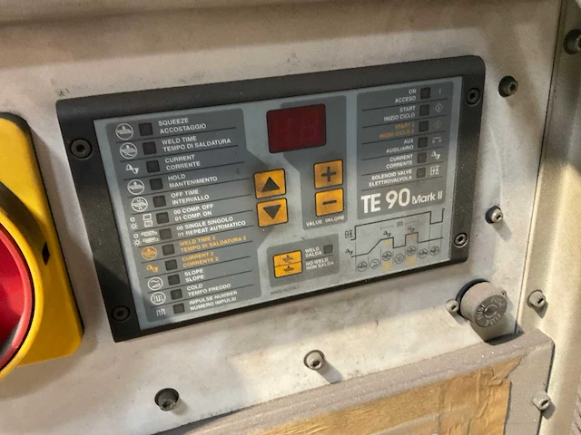 Tecna 4620n puntlasmachine - afbeelding 6 van  7