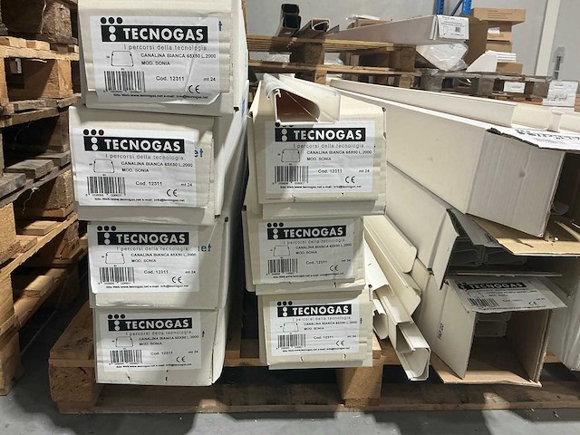 Tecnogas 65x50 wit airconditioning installatie materiaal (736x) - afbeelding 6 van  6