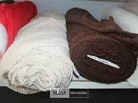 Teddy, anorakstof, rekbaar voering op rol/houder - afbeelding 4 van  5