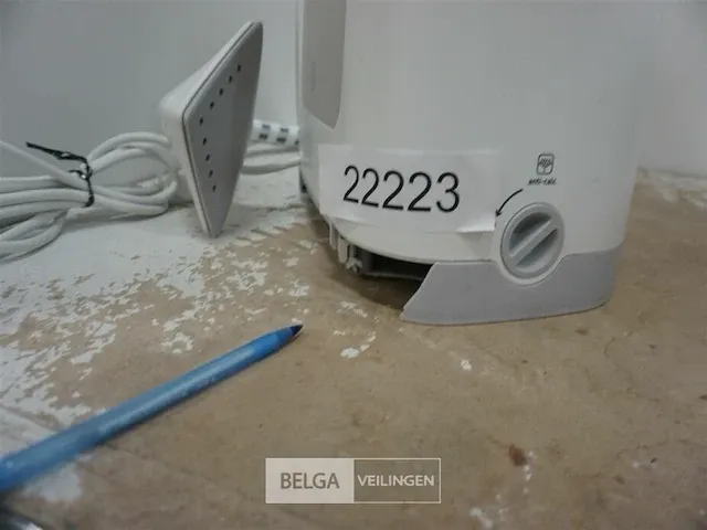 Tefal it8440 kledingstomer (onderkant gescheurd, werkt verder goed) - afbeelding 3 van  4
