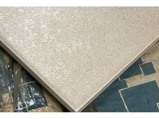 Tegel - afbeelding 3 van  4