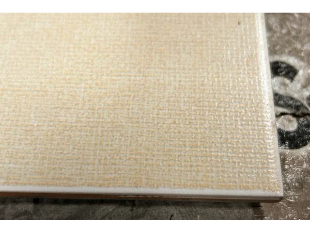 Tegel - afbeelding 2 van  4