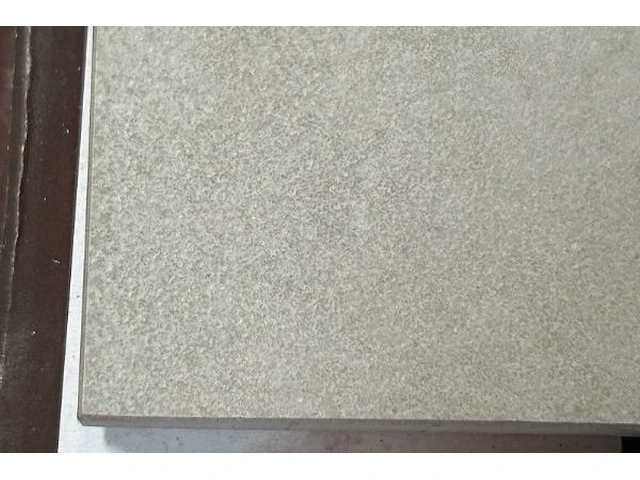 Tegels 21 m² - afbeelding 3 van  3