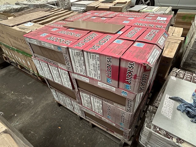 Tegels 48 m² - afbeelding 1 van  4