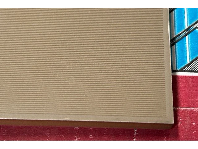 Tegels 48 m² - afbeelding 2 van  4