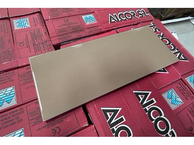 Tegels 48 m² - afbeelding 3 van  4