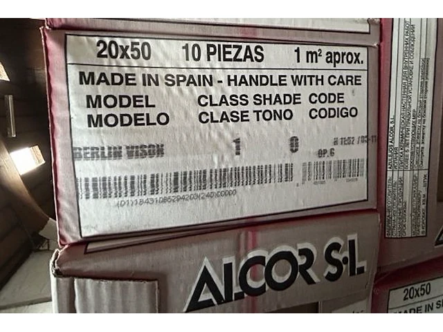 Tegels 48 m² - afbeelding 4 van  4