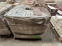 Tegels 75 m² - afbeelding 1 van  3