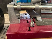 Tegelsnijder en breker - afbeelding 2 van  4