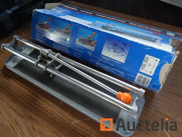 Tegelsnijder handleiding voor tegels 40 cm - afbeelding 4 van  4