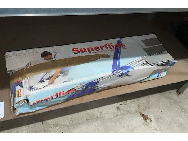 Tegelsnijder superflies - afbeelding 4 van  4