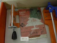 Tegelsnijder - afbeelding 4 van  4