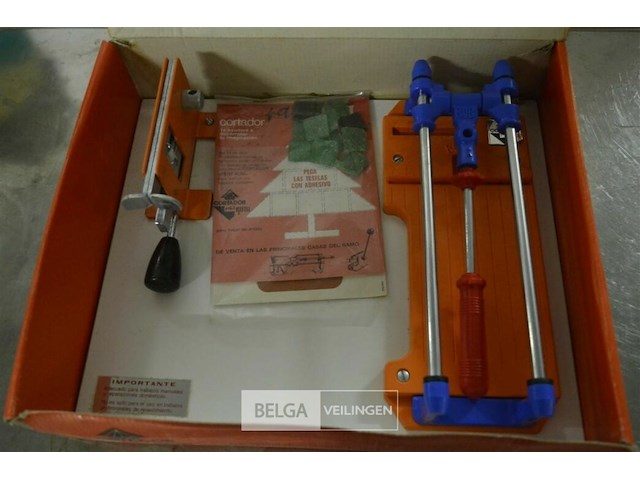 Tegelsnijder - afbeelding 1 van  3