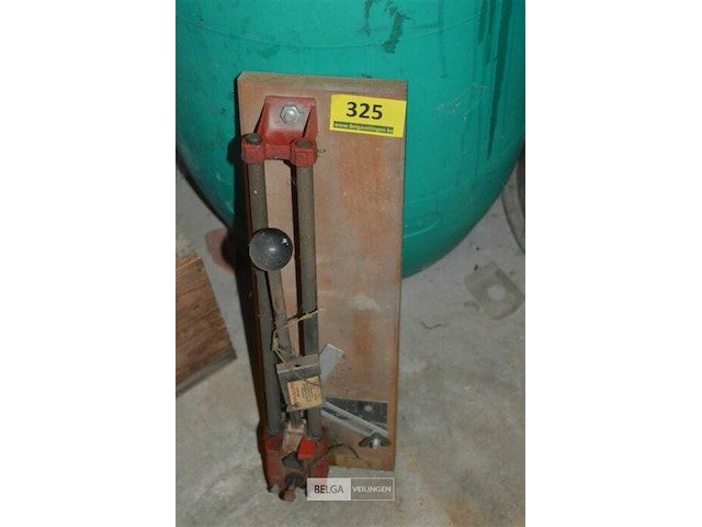 Tegelsnijder - afbeelding 1 van  2