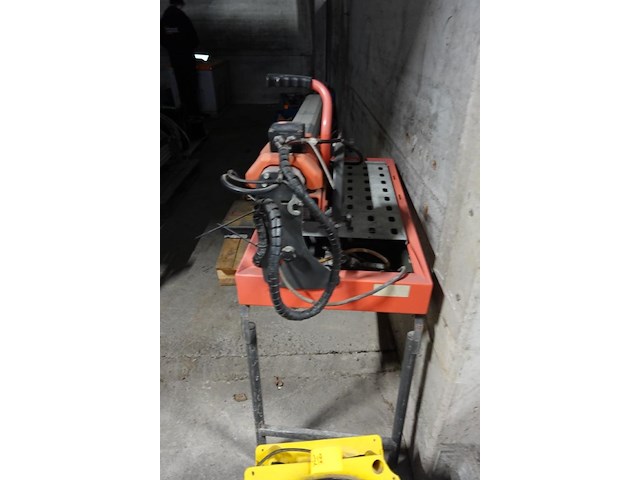 Tegelzaag husqvarna - afbeelding 2 van  4