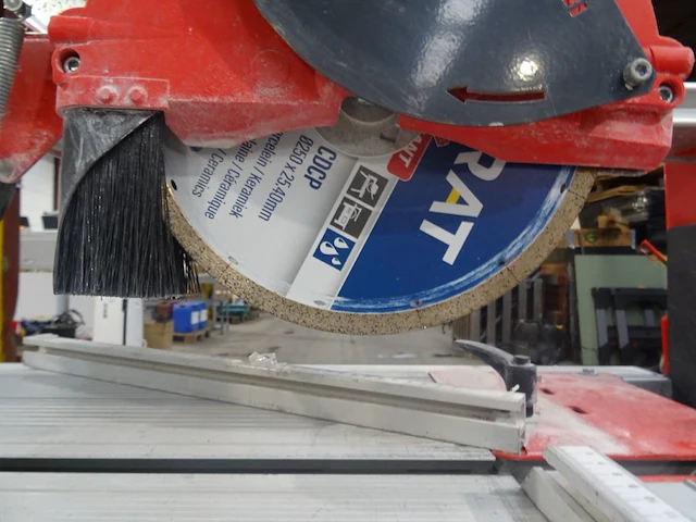 Tegelzaagmachine rubi - afbeelding 10 van  15