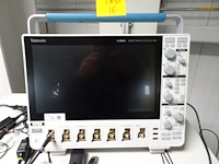 Tektronix mso46 - 1 ghz, 6,25 gs/s oscilloscope with case - afbeelding 4 van  9