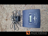 Telefooncentrale + telefoons - afbeelding 2 van  8