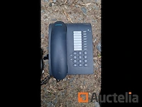 Telefooncentrale + telefoons - afbeelding 3 van  8