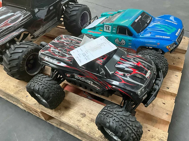 Telegeleide rc-auto (x3) - afbeelding 2 van  7