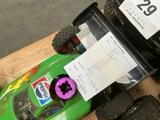 Telegeleide rc-auto (x4) - afbeelding 6 van  10