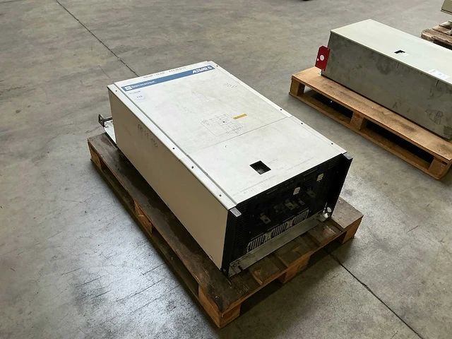 Telemecanique altivar5 atv45d75 frequentieregelaar - afbeelding 1 van  5