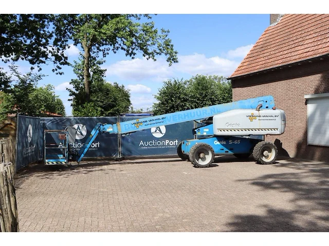 Telescoophoogwerker genie s-65 diesel 2005 - afbeelding 1 van  1