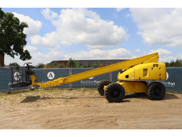Telescoophoogwerker haulotte h21 tx diesel 20.85m 2001 - afbeelding 1 van  1