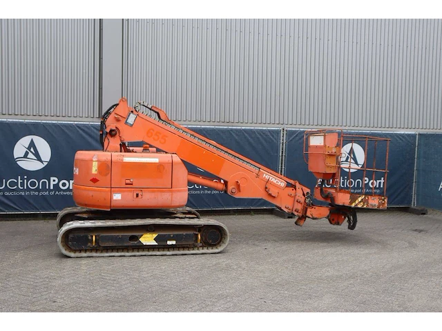 Telescoophoogwerker hitachi hx99b-2 diesel 11.7m - afbeelding 1 van  1