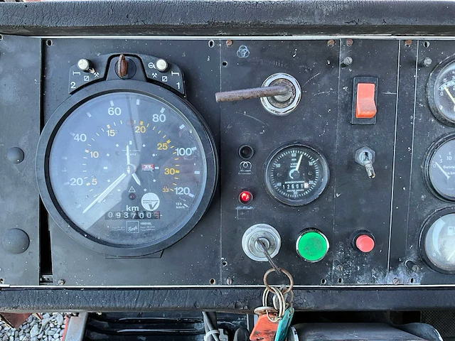 Telescoopkraan krupp k25 t - afbeelding 8 van  36