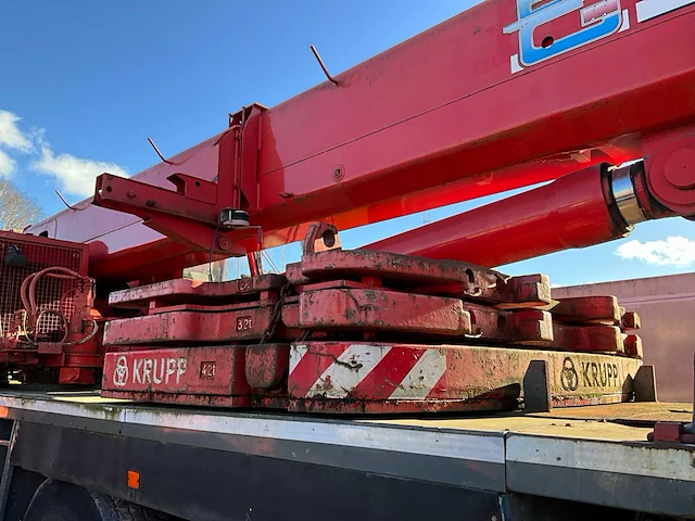 Telescoopkraan krupp k90 t - afbeelding 2 van  33