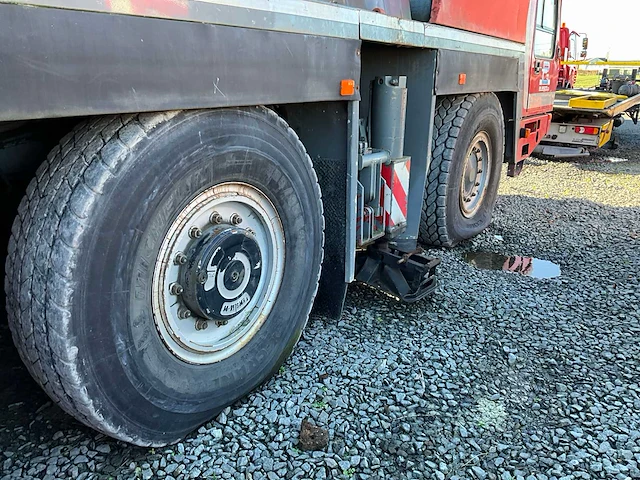 Telescoopkraan krupp k90 t - afbeelding 33 van  33