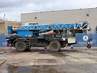 Telescoopkraan liebherr ltm1025 diesel 25t 26m 1990 - afbeelding 1 van  1