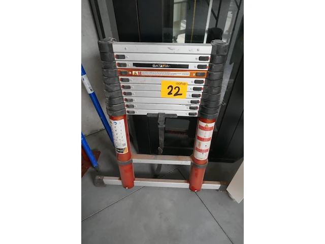 Telescopische ladder batavia - afbeelding 1 van  3