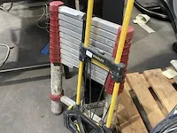 Telescopische ladder en steekwagentje - afbeelding 1 van  2