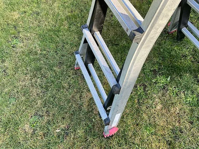 Telescopische ladder escalo lta 4x5 - afbeelding 4 van  5