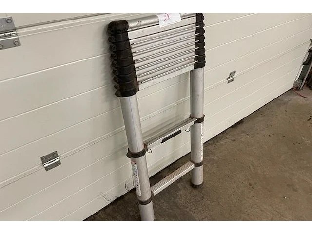 Telescopische ladder - afbeelding 2 van  4