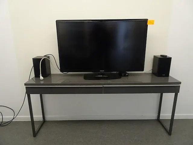 Televisie philips + consolemeubel - afbeelding 1 van  3